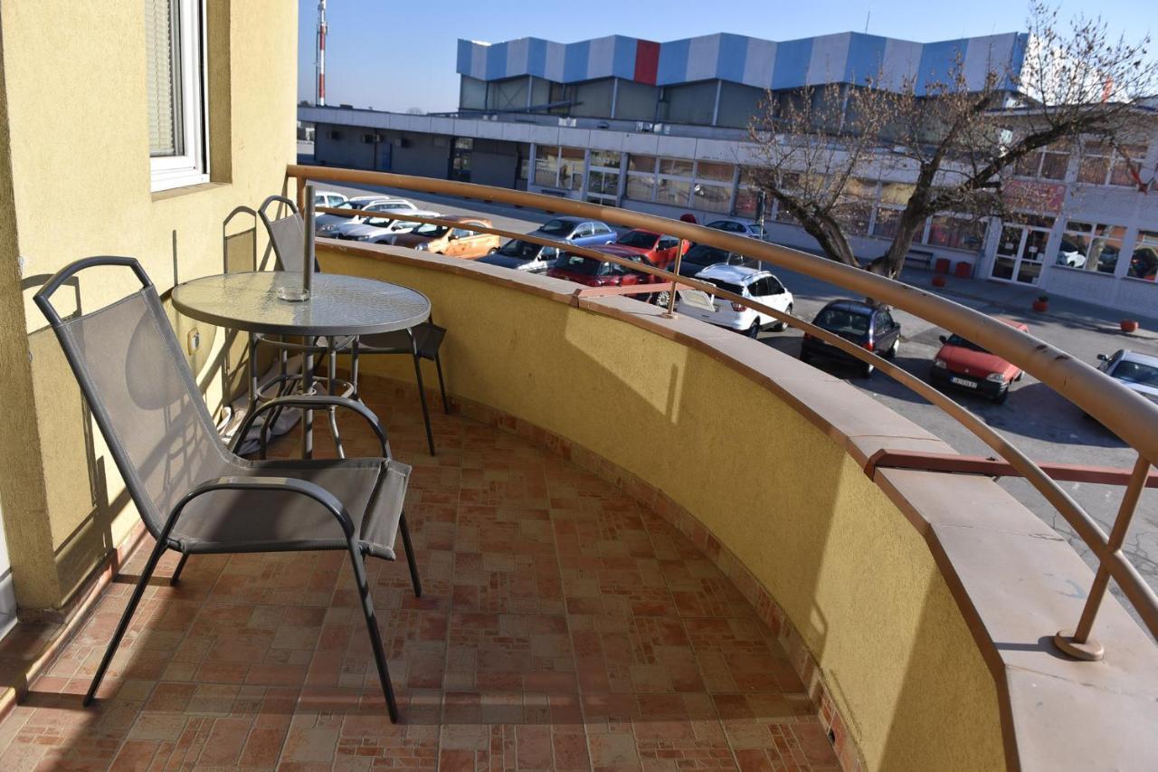 Mb Apartments Jagodina Ngoại thất bức ảnh